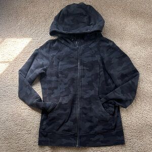 Lululemon Scuba Black Camo Zip-Up Hoodie